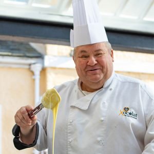 about image 02 300x300.jpg